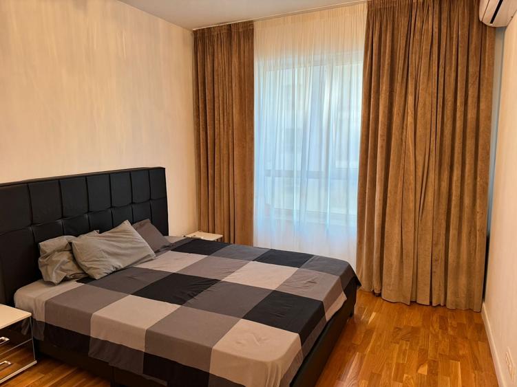 Apartament cu 3 camere decomandat în Domenii