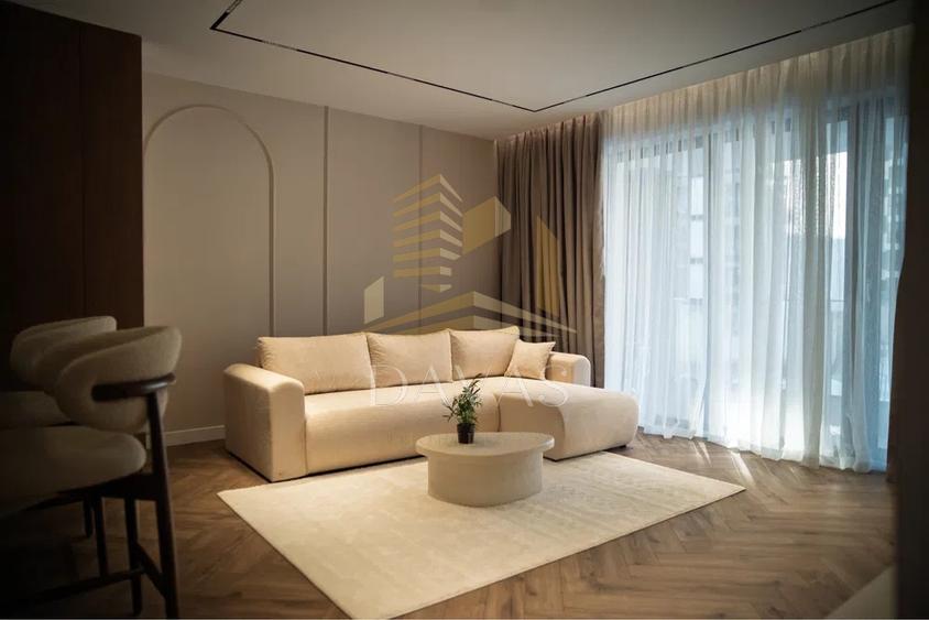 Apartament cu 2 camere semidecomandat, mobilat în Mărăști
