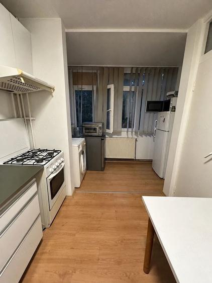 Apartament cu 2 camere decomandat, mobilat în Zorilor