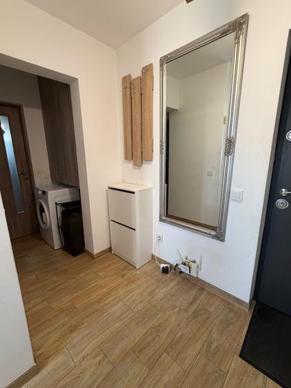 Apartament cu 2 camere decomandat în Micro 17