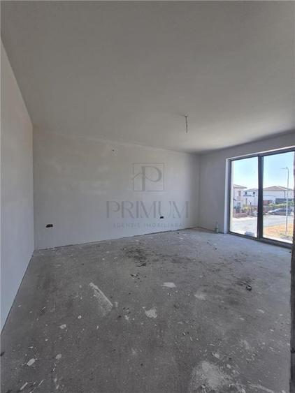 Duplex cu 4 camere cu Teren 300 Mp în Moșnița Nouă