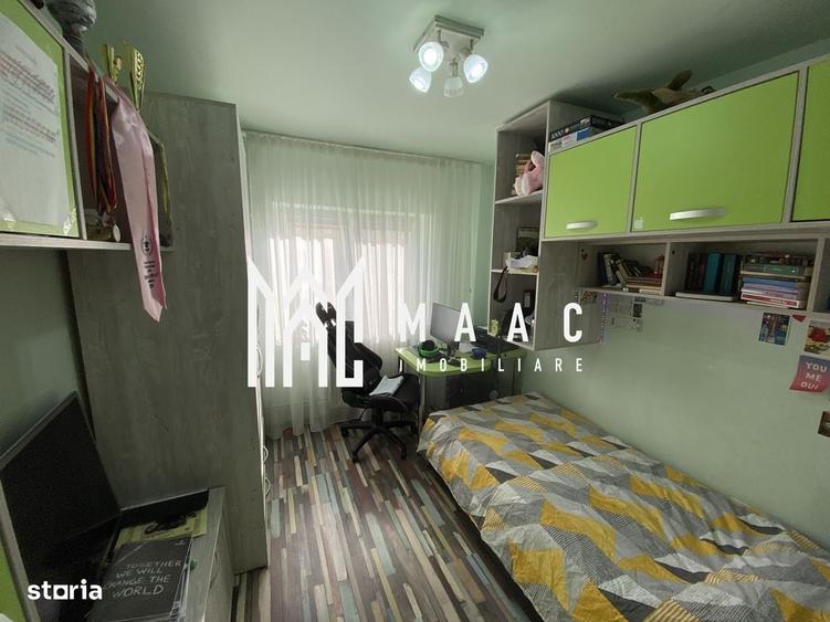 Apartament cu 4 camere decomandat în Central