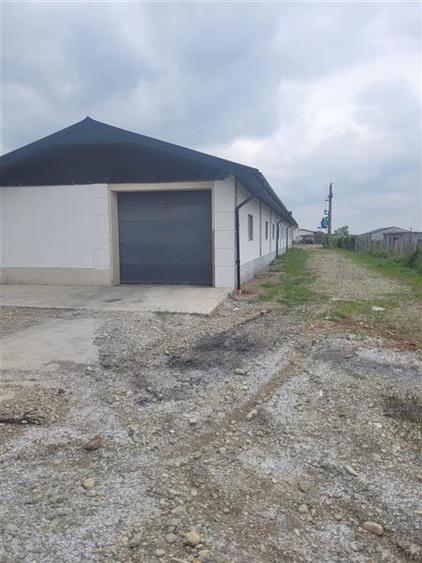 Spațiu industrial, de 370 mp, în 9 Mai