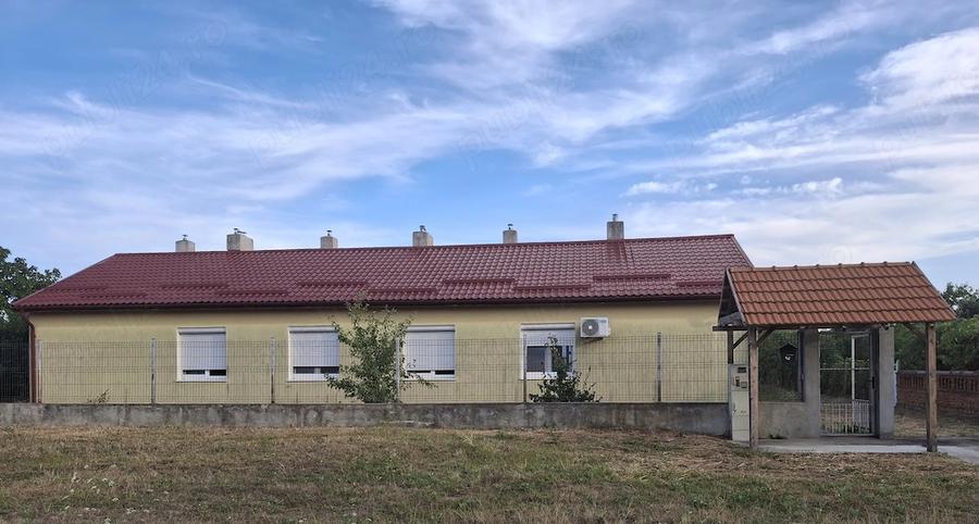 Casă cu 2 camere cu Teren 5625 Mp în Gaiu Mic