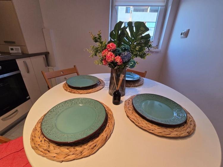 Apartament cu 2 camere semidecomandat în Theodor Pallady