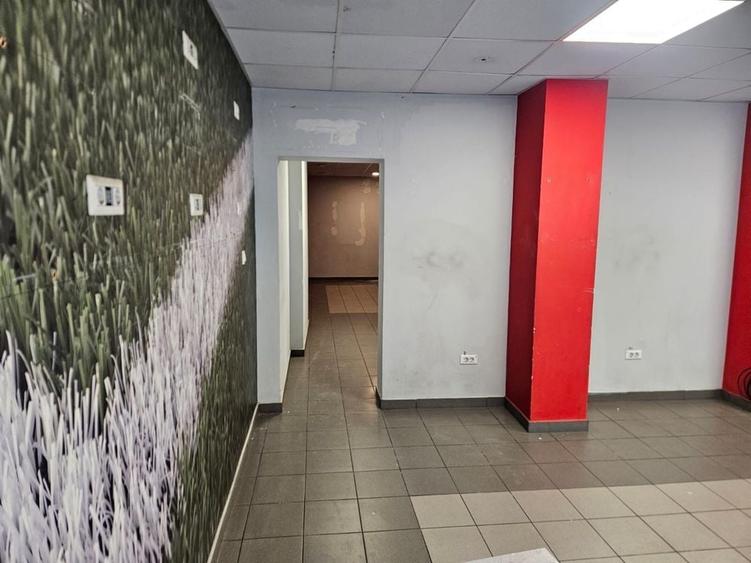 Spațiu comercial, de 73 mp, în Vest