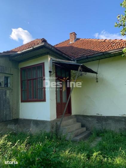 Casă cu 6 camere cu Teren 2793 Mp în Ghimeș
