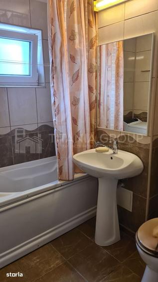Apartament cu 3 camere în Astra