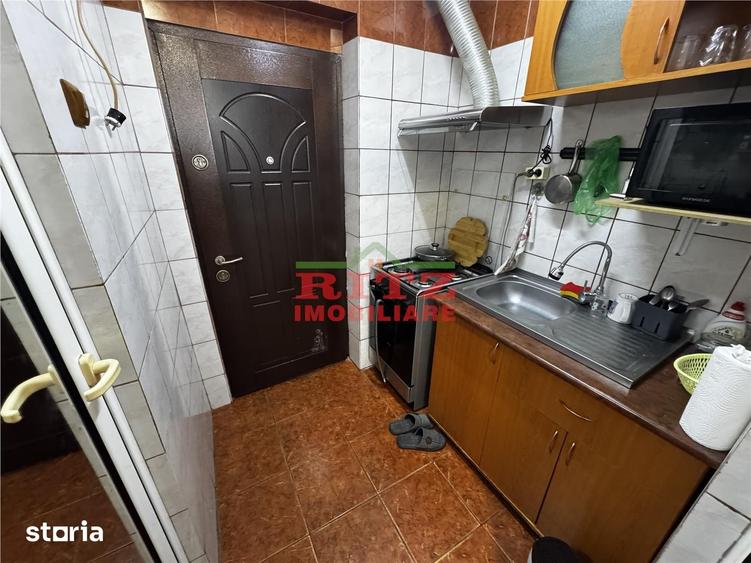 Garsonieră în Steaua