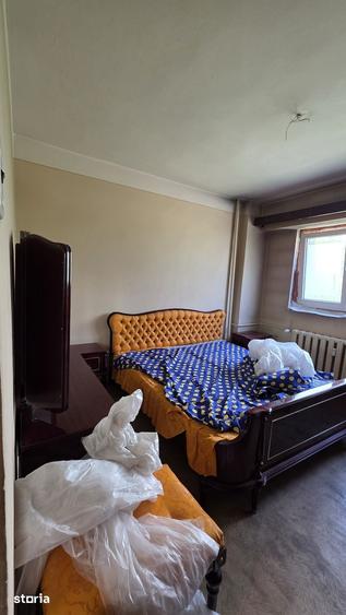 Apartament cu 2 camere decomandat în Gara de Nord