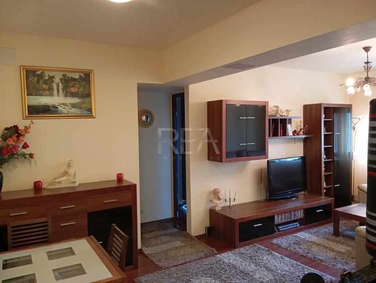 2 Camere Complex Jupiter | 65 mp | Parcare - 14