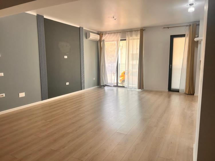 Apartament cu 3 camere decomandat în Bd. Coșbuc