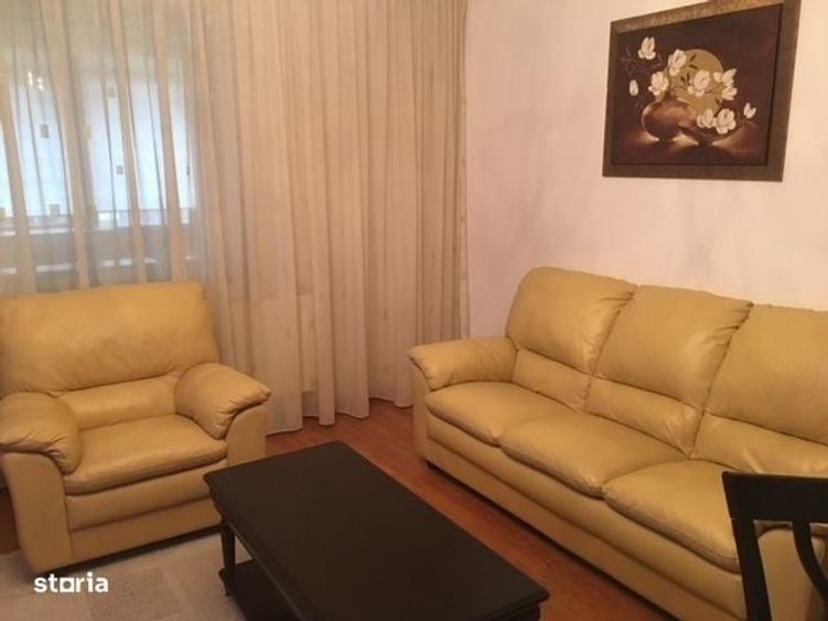 Apartament cu 3 camere semidecomandat în Băneasa
