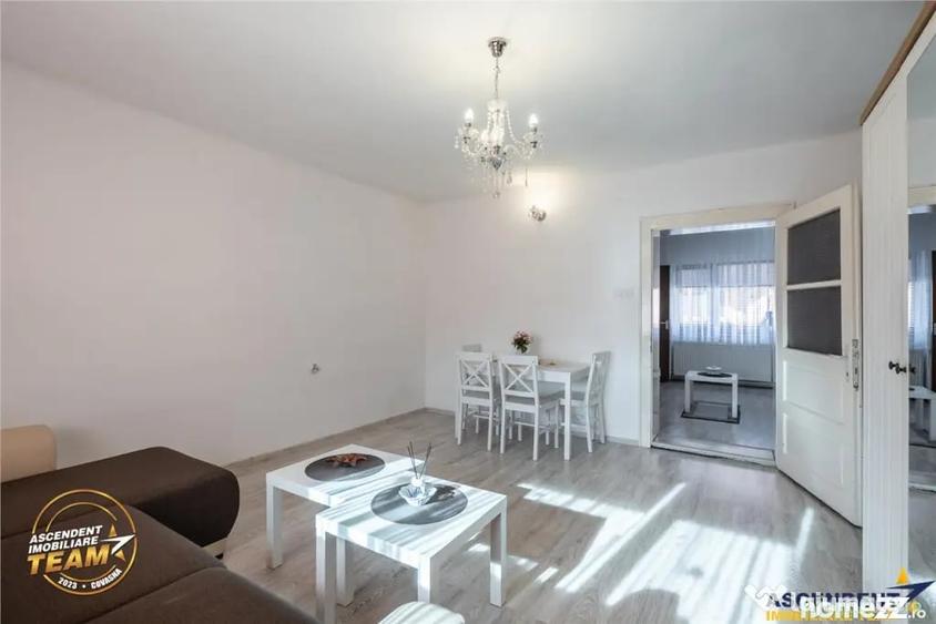 Casă cu 2 camere cu Teren 186 Mp în Simeria