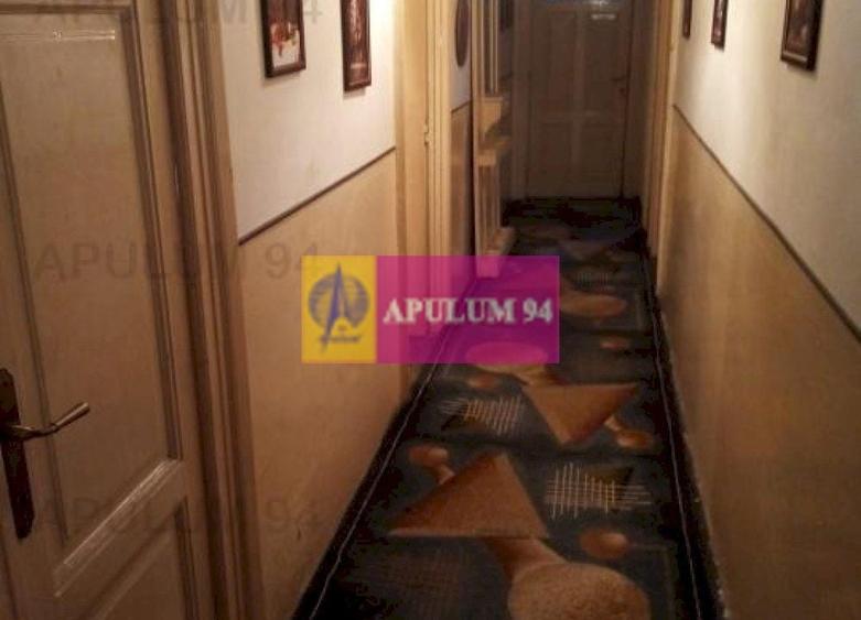 Apartament cu 7 camere decomandat, mobilat în Plevnei