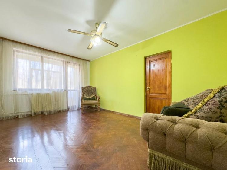 Apartament cu 4 camere decomandat, mobilat în Tomis Nord