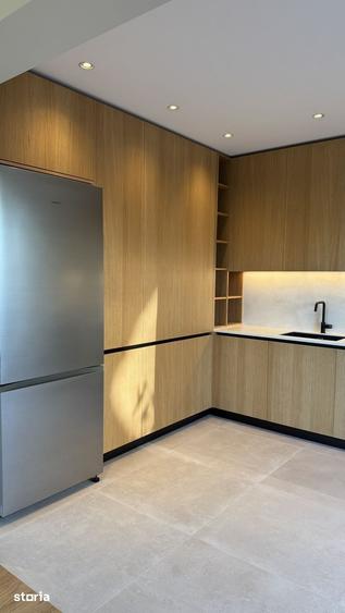 Casă cu 4 camere cu Teren 275 Mp în Corbeanca