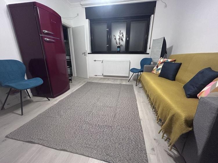 Apartament cu 2 camere semidecomandat în Polonă