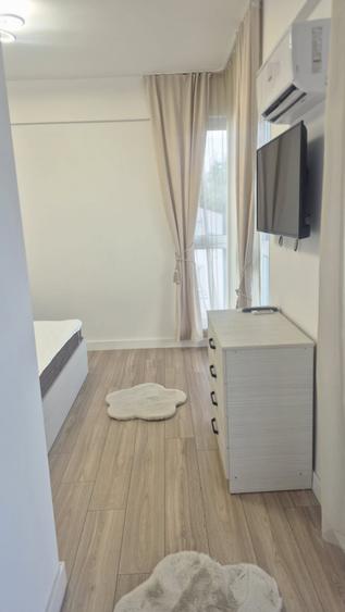 Apartament cu 2 camere semidecomandat, mobilat în Pipera