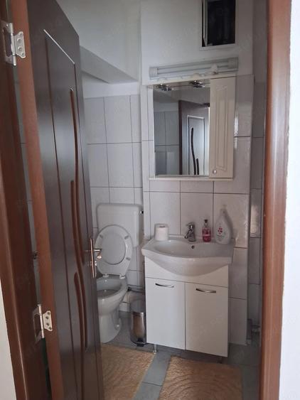 Apartament cu 2 camere decomandat în Dacia
