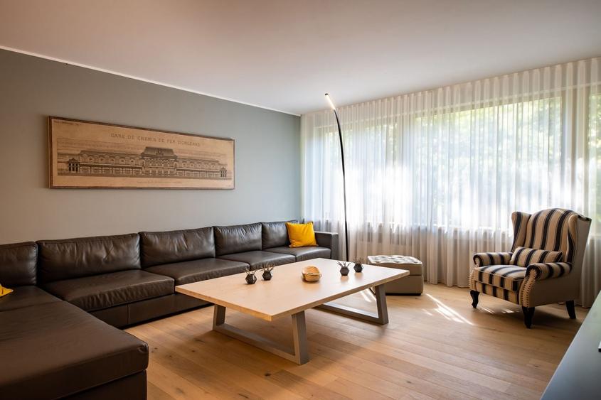 Penthouse cu 4 camere decomandat, mobilat în Kiseleff