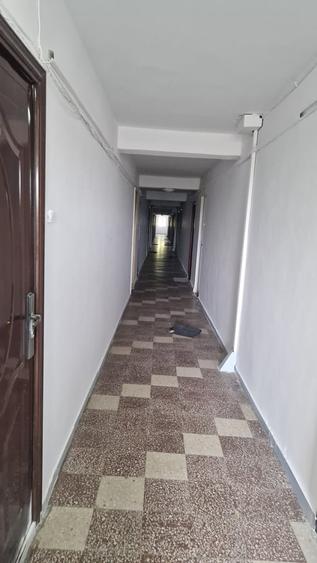 Garsonieră decomandată în Drumul Taberei