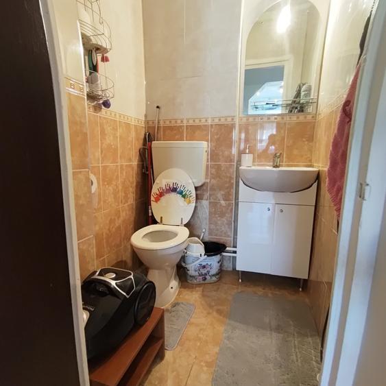 Apartament cu 3 camere decomandat, mobilat în Drumul Taberei