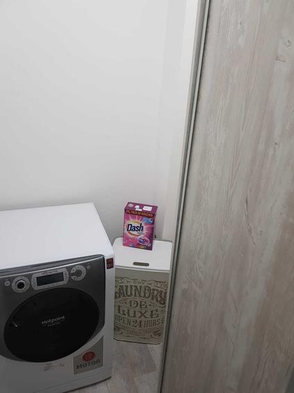 Apartament cu 3 camere decomandat în Florești