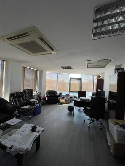 Spațiu comercial, de 660 mp, în Calea Severinului