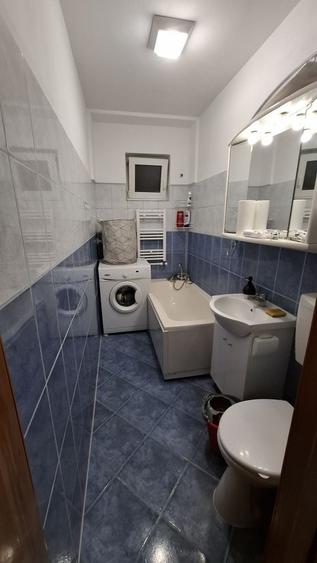 Apartament cu 2 camere nedecomandat în Central