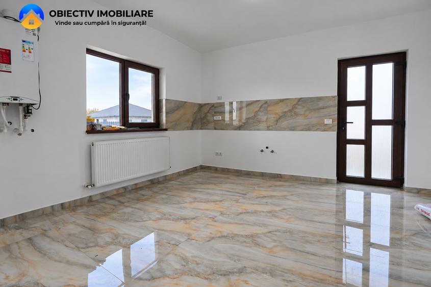 Casă individuală cu 3 camere cu Teren 507 Mp în Dumbrava Roșie