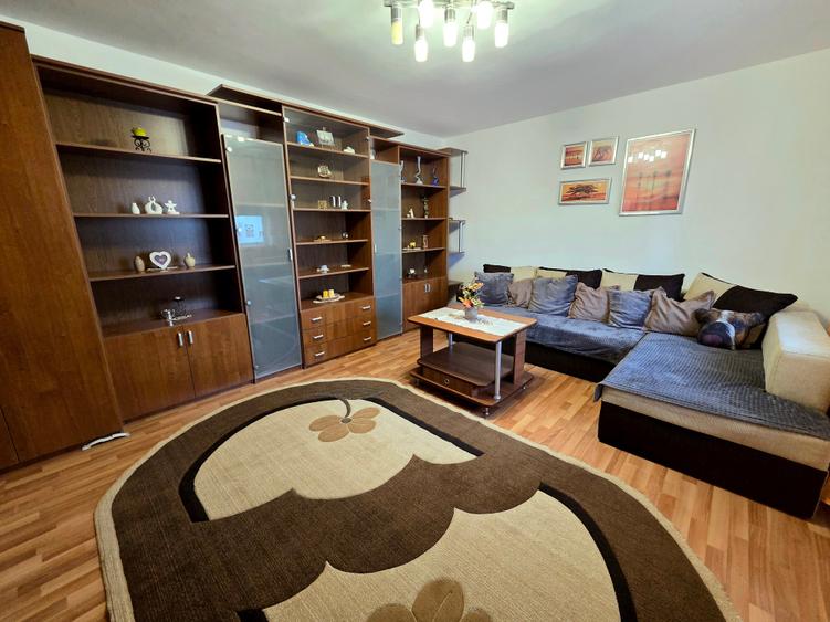 Apartament cu 2 camere decomandat în Brâncoveanu