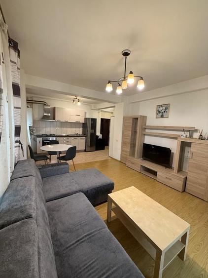 Apartament cu 2 camere semidecomandat în Chiajna