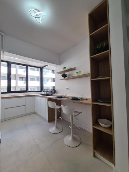 Apartament cu 2 camere semidecomandat în Berceni