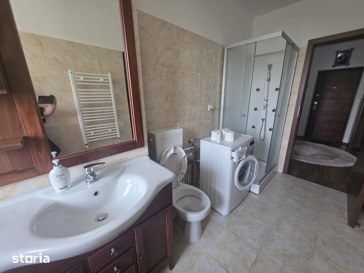 Apartament cu 2 camere decomandat în Sânpetru