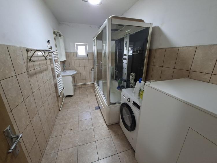 Casă individuală cu 3 camere cu Canalizare în Exterior Nord