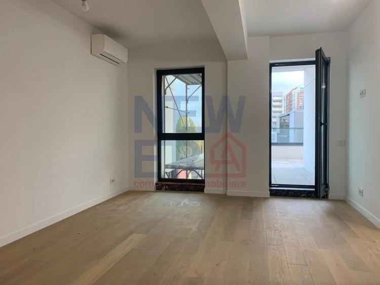 Apartament cu 2 camere decomandat în Dudești