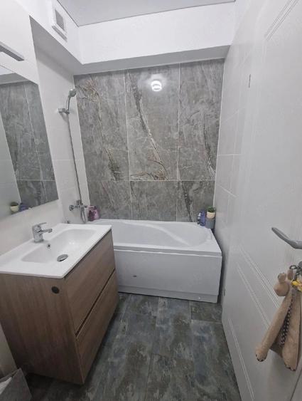 Apartament cu 2 camere decomandat în Țiglina 1