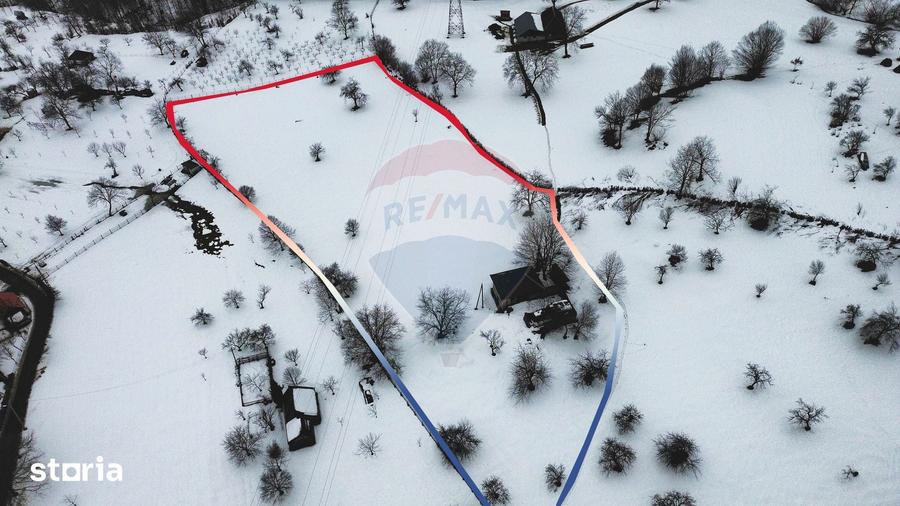 Teren 826mp in CAVNIC zona Pietrele Soimului cu o priveliste minunata. - 4