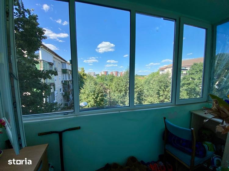 Apartament cu 2 camere decomandat, mobilat în Lipovei