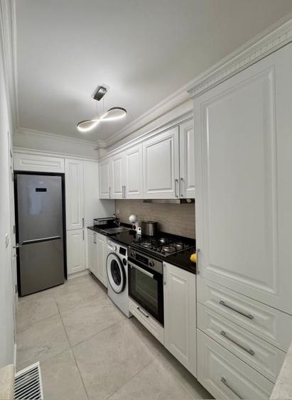 Apartament cu 2 camere, mobilat în Central