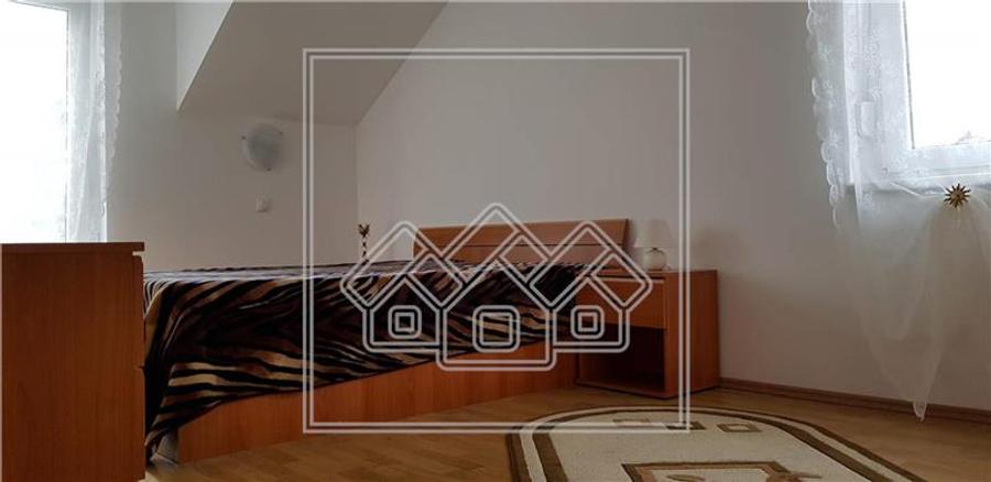 Duplex cu 4 camere cu Teren 280 Mp în Central