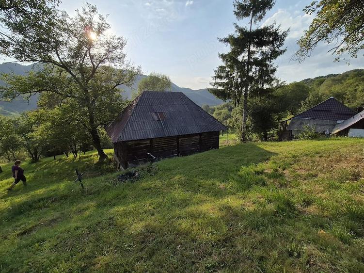 Casă cu Teren 3200 Mp în Central
