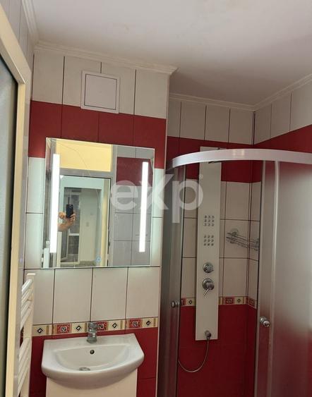Apartament cu 4 camere decomandat, mobilat în Zorilor