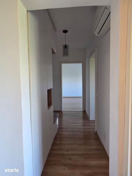 Apartament cu 2 camere decomandat în Vitan