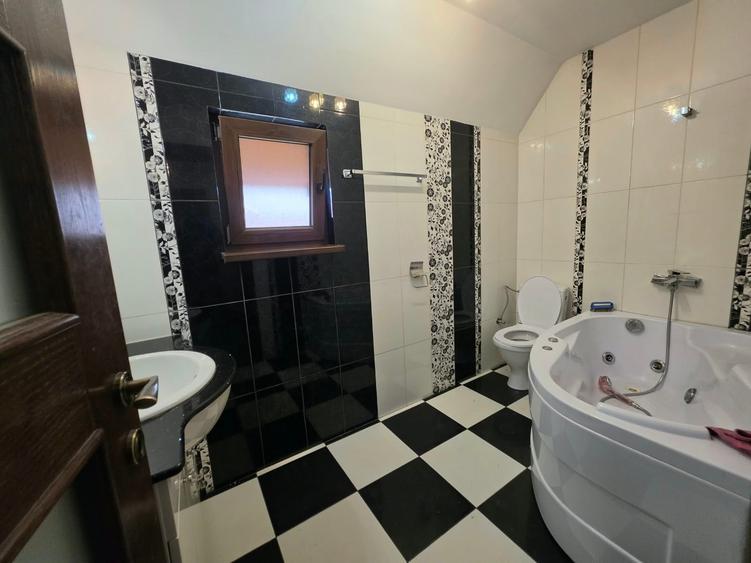 Duplex cu 4 camere cu Teren 200 Mp în Sfântu Ilie