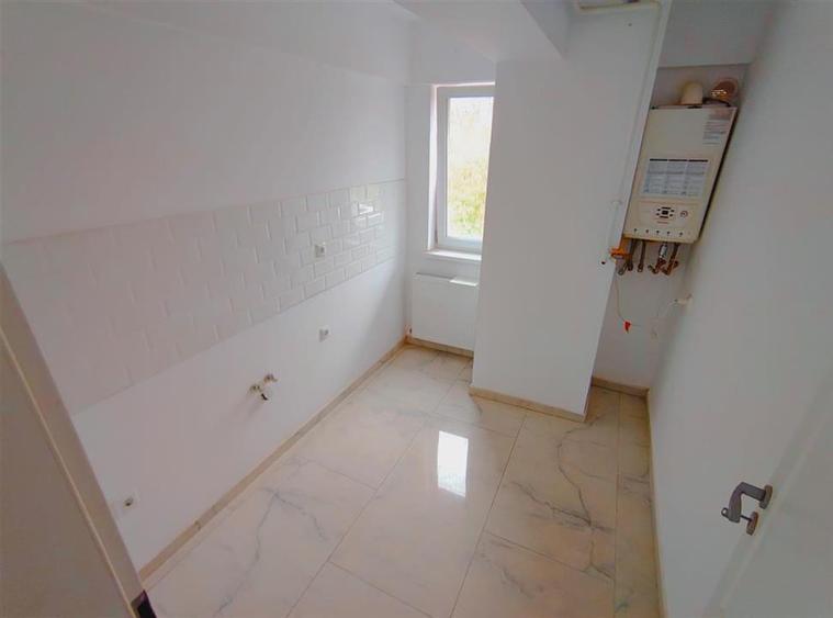 Apartament cu 2 camere decomandat în Tătărași