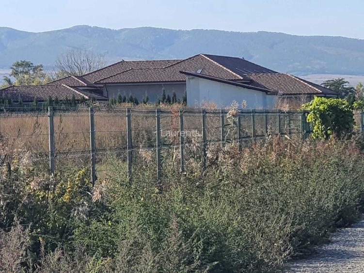 DE VANZARE Teren Parcelat