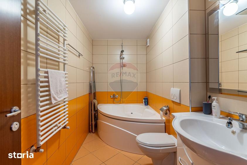 Apartament cu 2 camere în Castelul Peleș