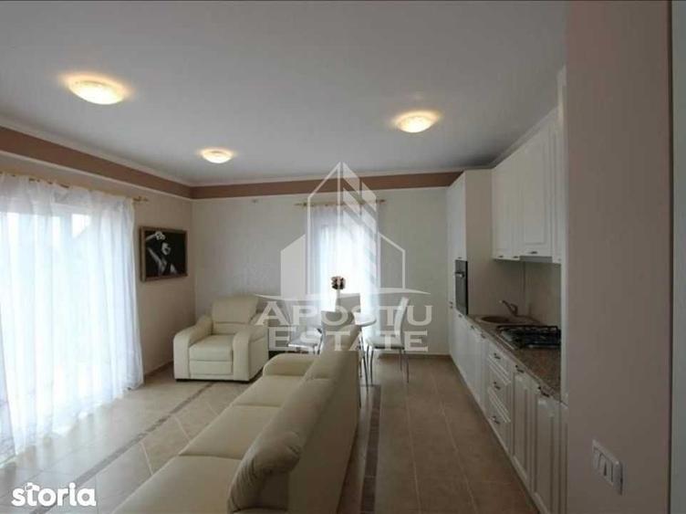 Apartament cu 3 camere decomandat în Dumbrăvița